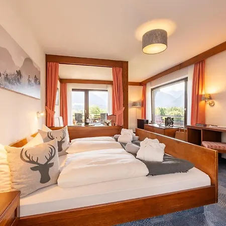 Tannhof Hotel 3*